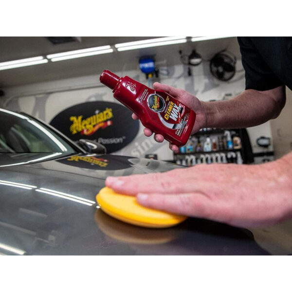 A doua imagine a Ceara Auto Lichida Meguiars Cleaner Wax