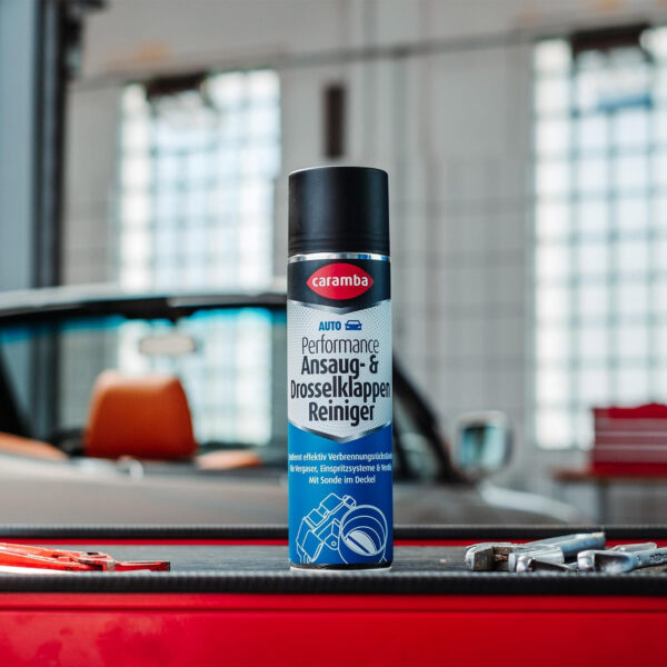 A doua imagine a Spray Curatare carburator Caramba 500 ml