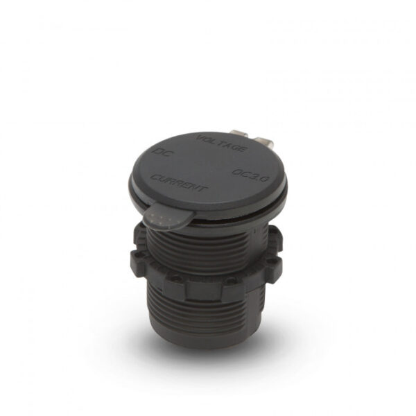 Adaptor USB cu montare în locul brichetei cu voltmetru