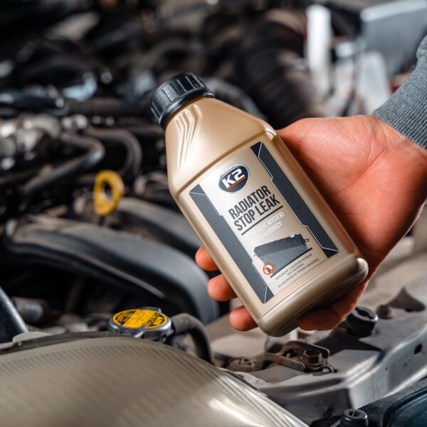 A doua imagine a K2 RADIATOR STOP LEAK 400ML